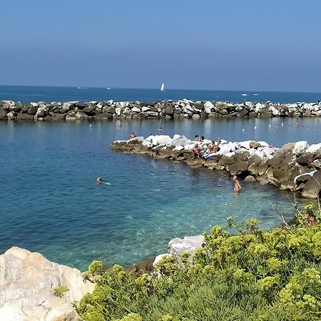 Casa Vacanze Marina Di Pisa Catola Exterior photo